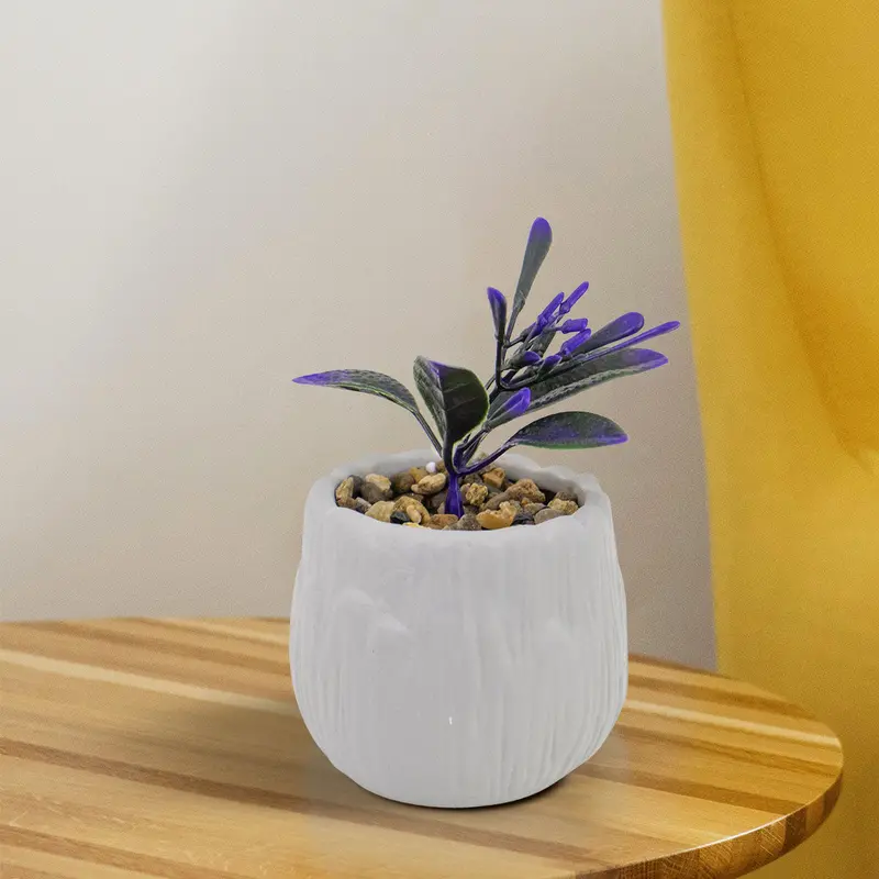 Maceta Con Planta Artificial Color Gris 1