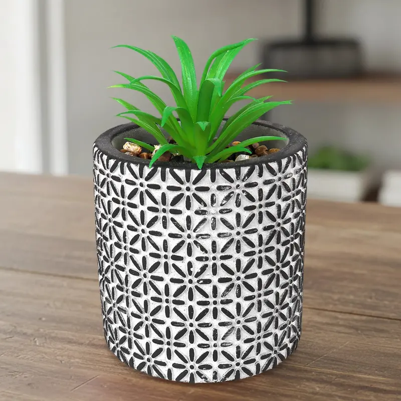 Maceta Con Planta Artificial, Diseño Con Patrón Flores, Color Negro 2