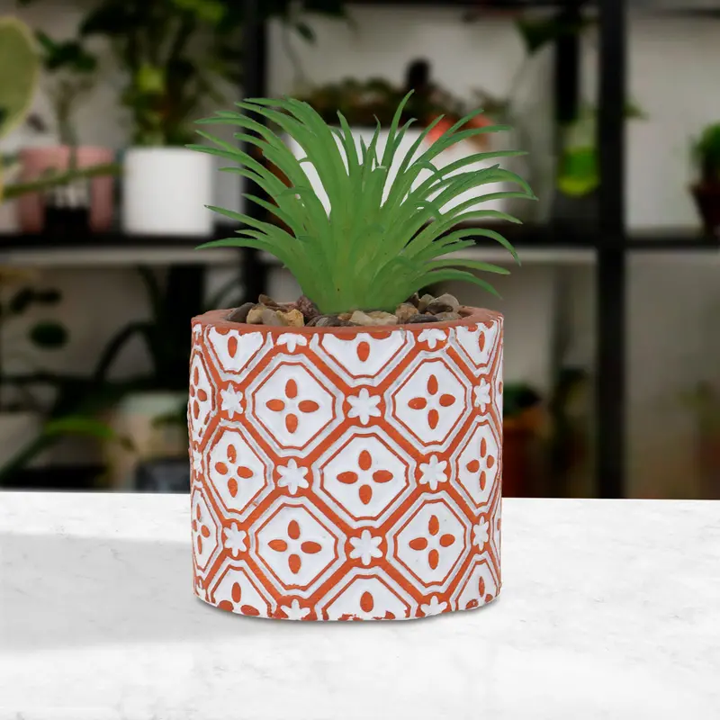 Maceta De Yeso Color Naranja Con Planta Artificial 1