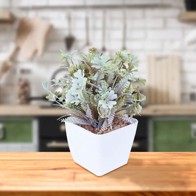 Maceta Decorativa Con Planta Artificial 2
