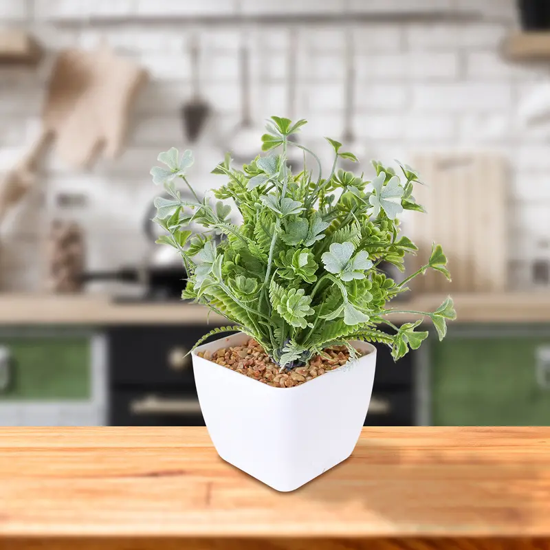 Maceta Decorativa Con Planta Artificial, Color Verde 1