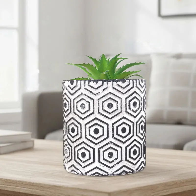 Maceta, Diseño Hexagonal, Color Negro 1