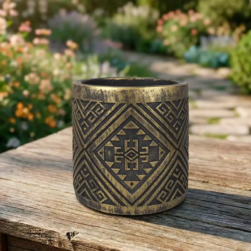Maceta, Diseño Patrón, Color Negro Y Oro 2