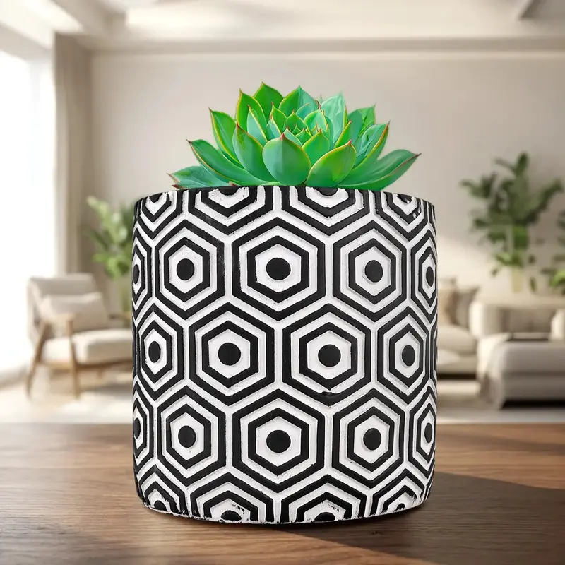 Maceta Textura Hexagonal, Color Negro 1