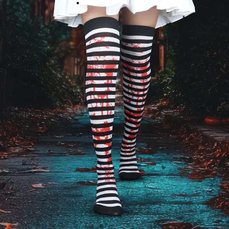 Medias Con Diseño De Rayas Para Disfraz De Bruja 1