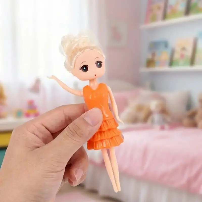 Mini Muñeca Con Vestido Y Accesorios, Color Naranja 1