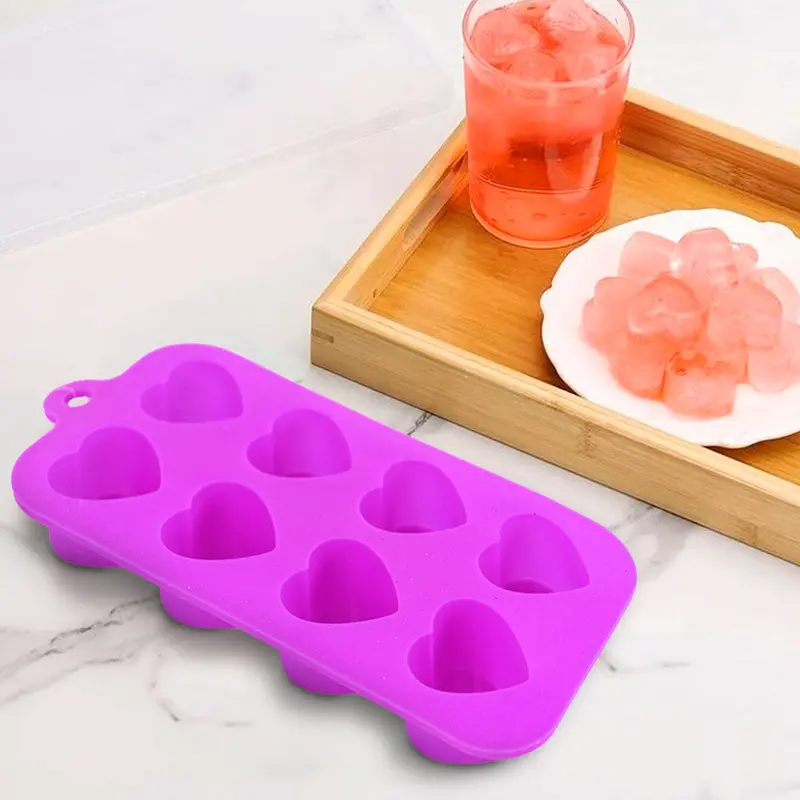 Molde De Silicón En Forma De Corazones, Color Morado. 1