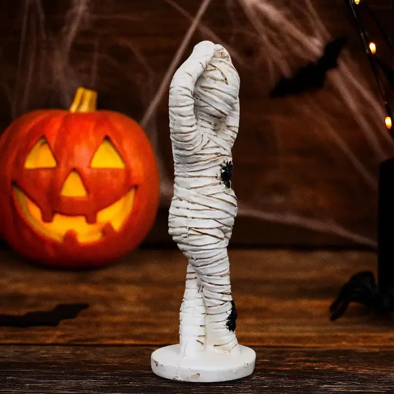 Momia, Figura De Cerámica 2