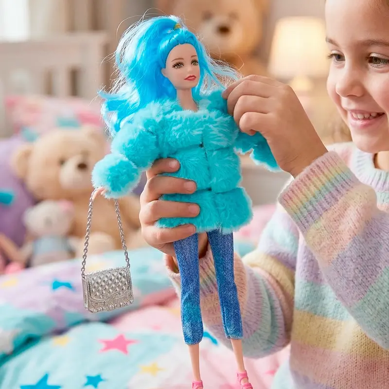 Muñeca, Abrigo Azul De Peluche 1