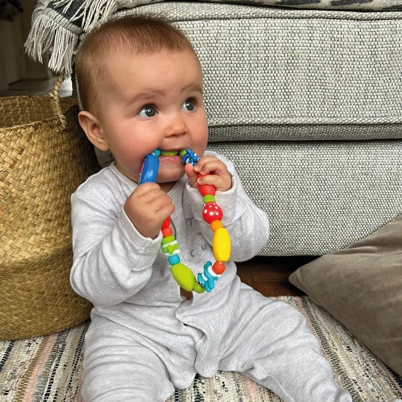 Nuby Bug A Loop Teether - Multicolour 2