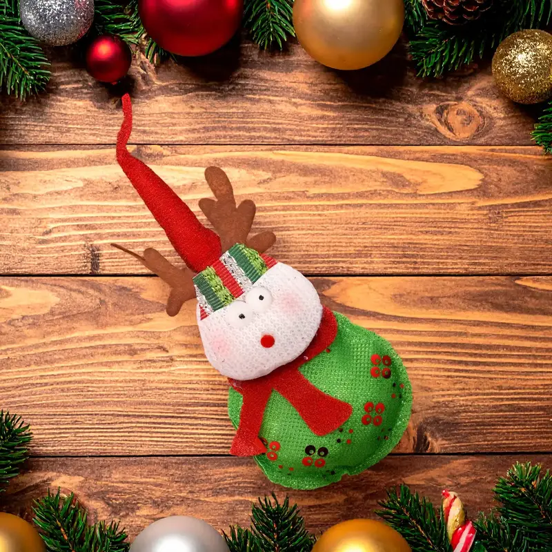 Ornamento En Forma De Duende Navideño 2