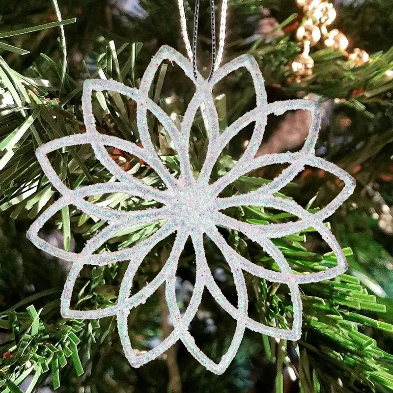 Ornamento En Forma De Flor, Color Blanco, 4 Pzas 1