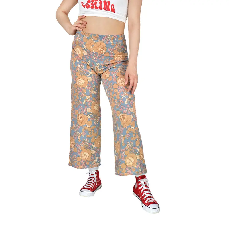Pantalón Casual Color Azul Con Estampado De Flores Beige Para Dama 2