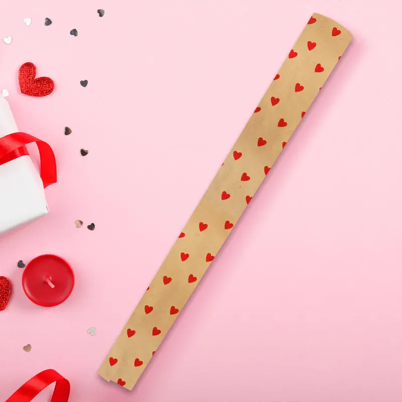 Papel De Regalo Kraft De Corazones 2