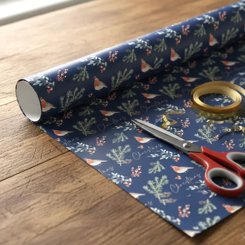 Papel Para Envolver Regalos Navideño, Diseño Muérdago 2