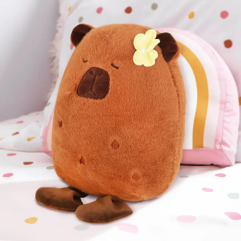 Peluche De Capibara Con Flor, Color Amarillo 1