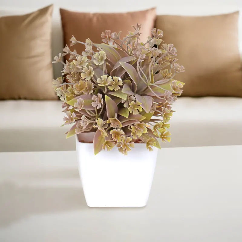 Planta Artificial Decorativa En Maceta, Color Verde Con Blanco 1