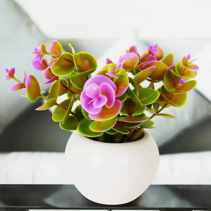 Planta Lila Con Maceta Circular, Color Blanco 1