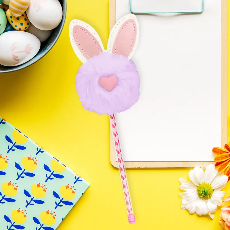 Pluma Con Pompón Lila En Forma De Conejito 2