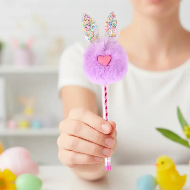 Pluma Con Pompón Morado, Conejito 1