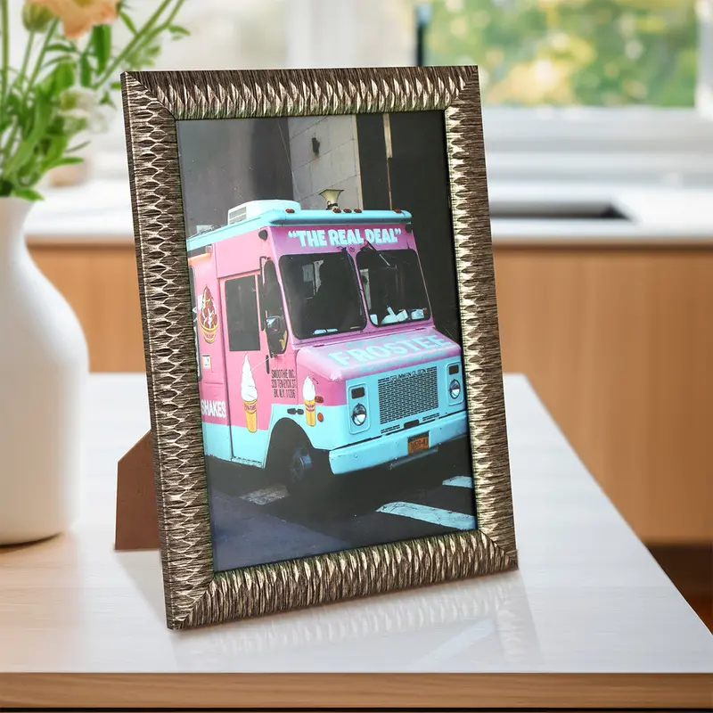 Portarretrato Con Marco Decorado De Rombos Color Bronce 13X18cm 2