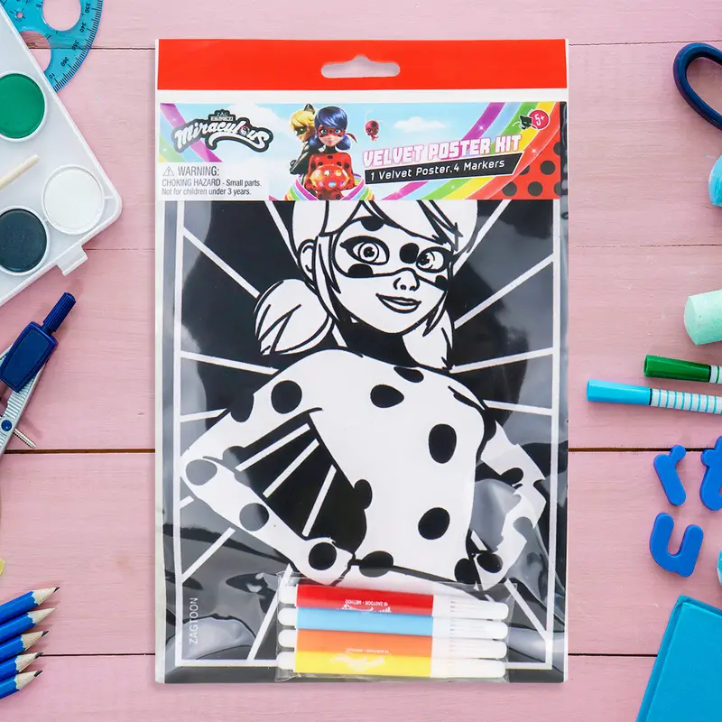 Poster De Terciopelo Con Diseño De Miraculous Ladybug 1
