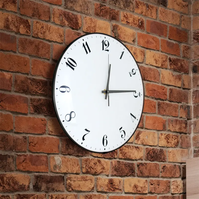 Reloj Circular De Pared, Color Blanco Con Negro 2