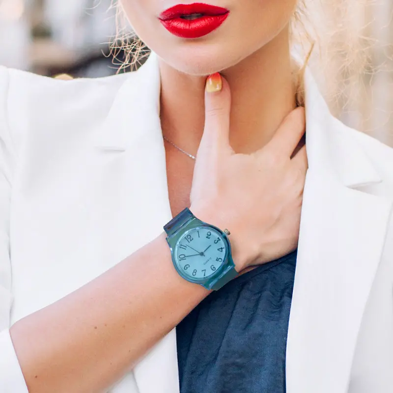 Reloj Color Azul Para Dama 1