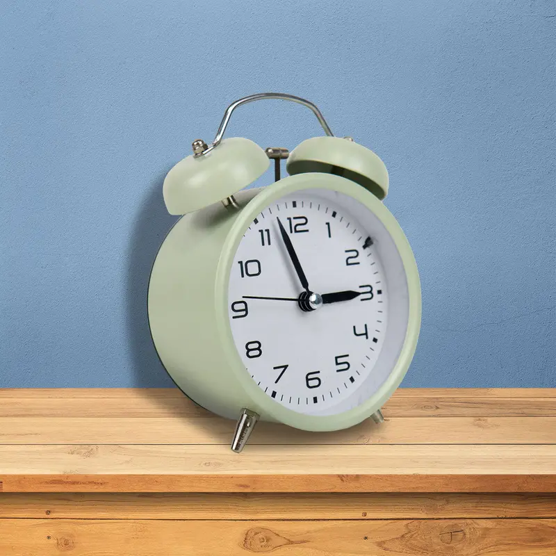 Reloj Con Alarma Y Luz Color Blanco 2