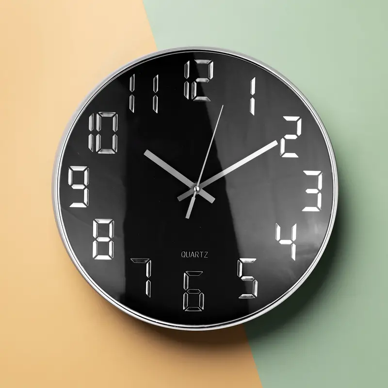 Reloj De Pared Moderno, Color Plata Con Negro 1