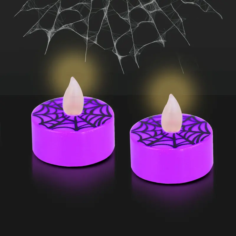 Set De 2 Velas Color Morado Con Estampado De Telaraña 1
