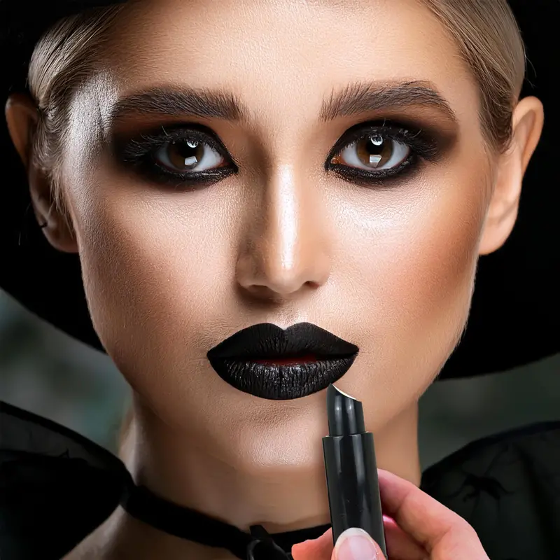 Set De Esmalte Y Labial Negro Para Maquillaje De Halloween 1