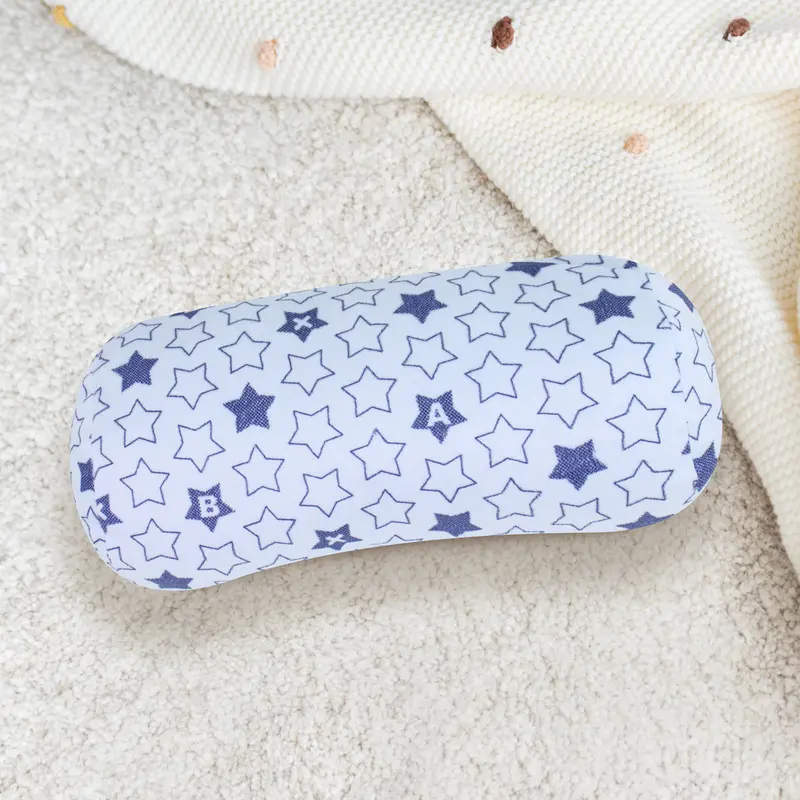 Set De Frazada Y Cojín Para Bebé, Color Azul Con Estampado De Estrellas. 2