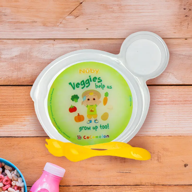 Set De Plato Transparente Y Cubiertos Amarillos Para Bebé De Cocomelon, Nuby 1