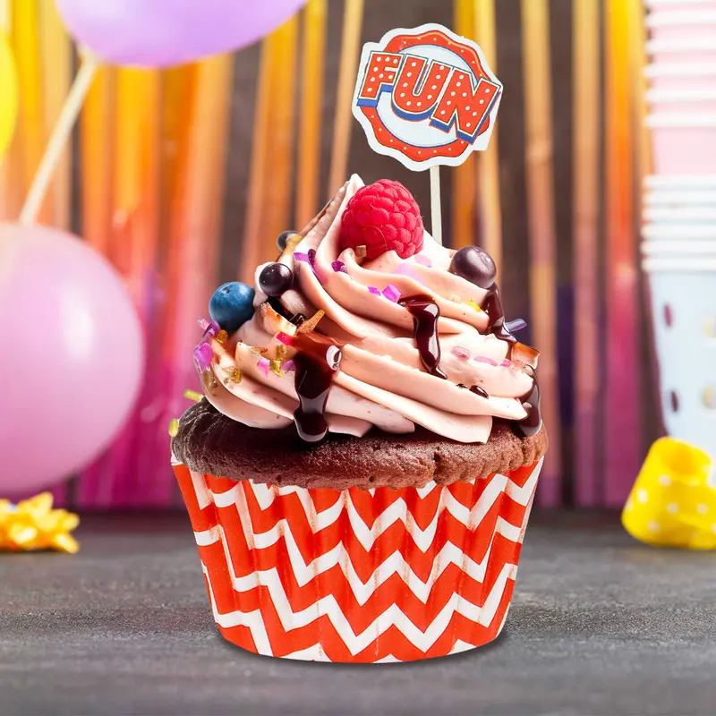 Set Para Cupcakes, Capacillos Y Palillos, Color Rojo 1