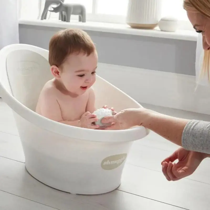 Shnuggle Newborn Baby Bath With Plug 2
