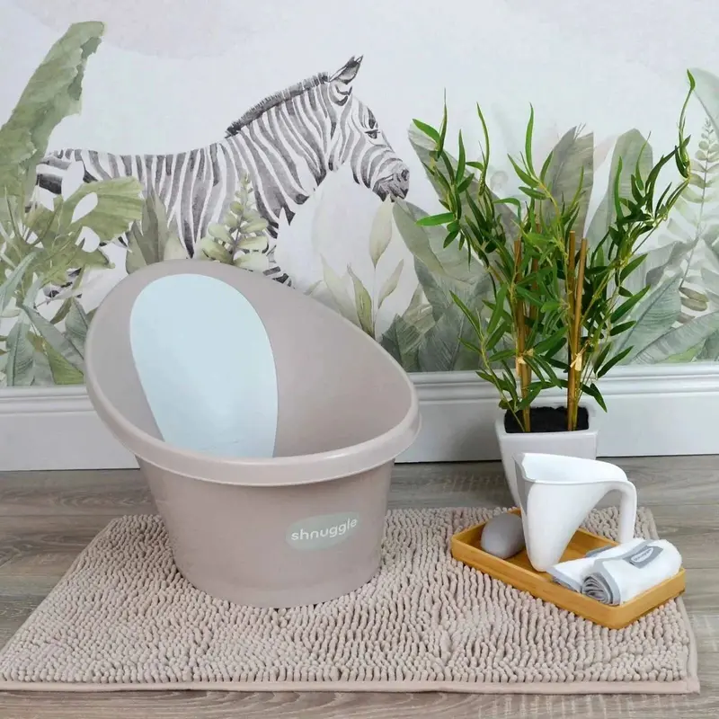 Shnuggle Newborn Baby Bath With Plug - Taupe 2