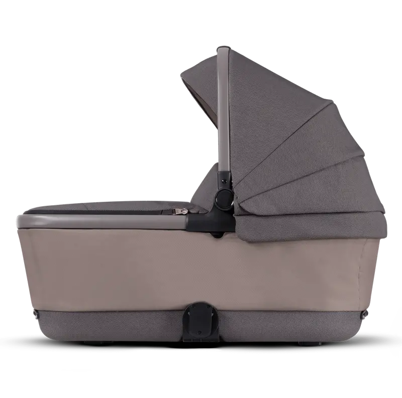 Silver Cross Dune/Reef First Bed Folding Carrycot - Earth 1