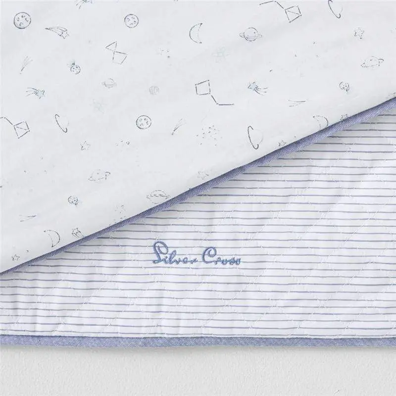 Silver Cross Stars Quilt My Universe 2
