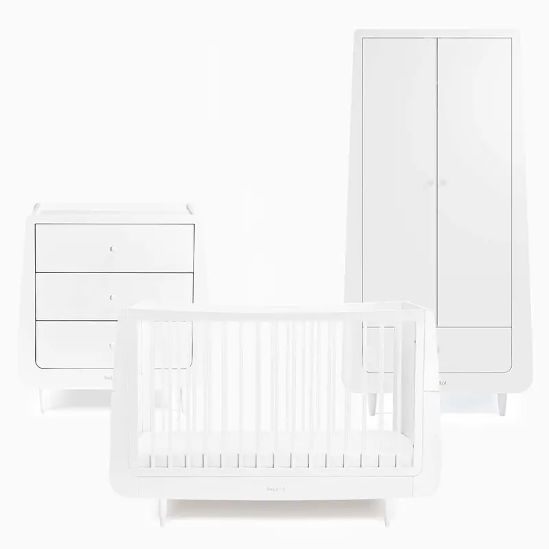 Snüzkot Skandi 3 Piece Nursery Furniture Set In White 2