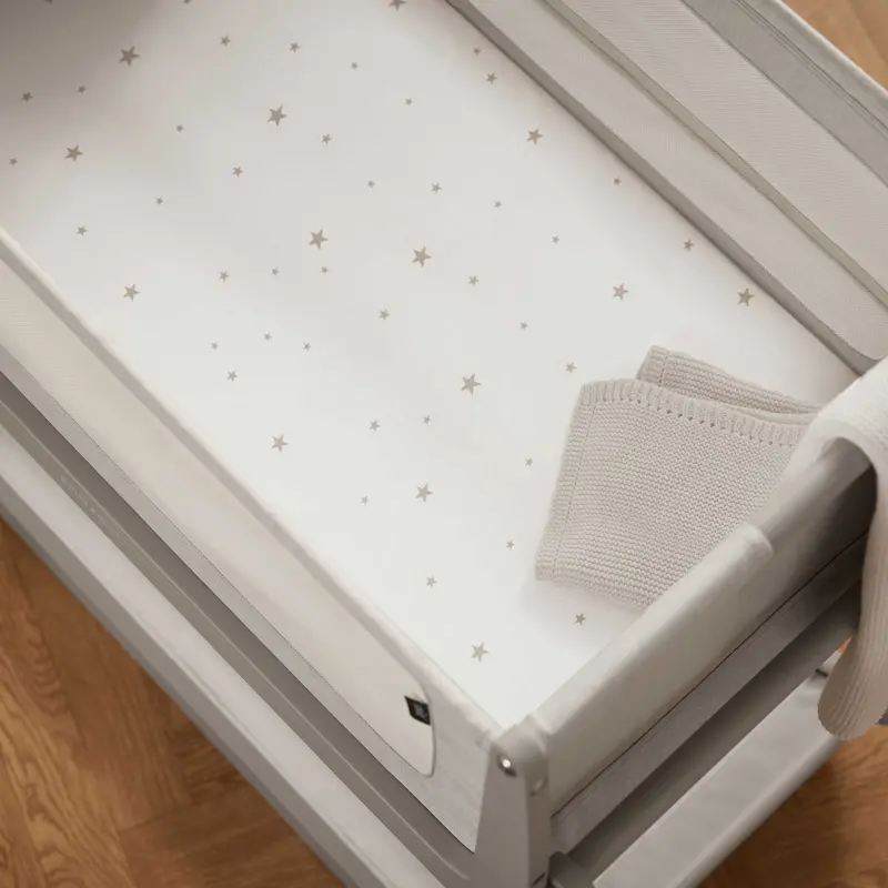 Snüzpod Fitted Crib Sheets 2Pk In White Star 2