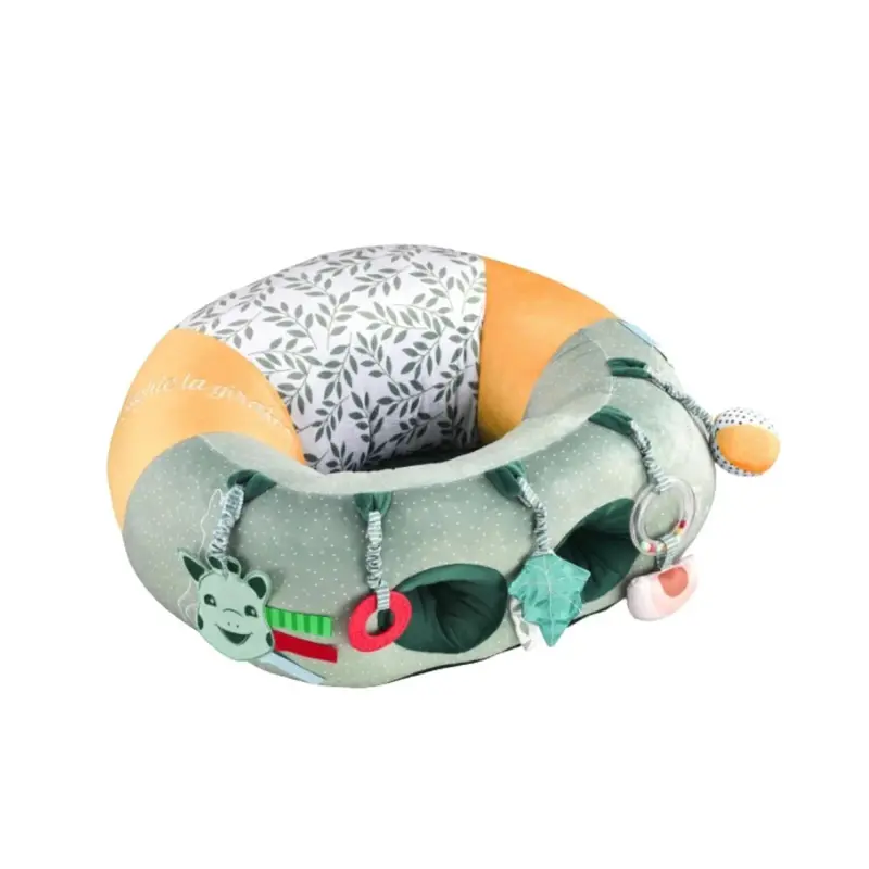 Sophie La Girafe Baby Seat & Play 1