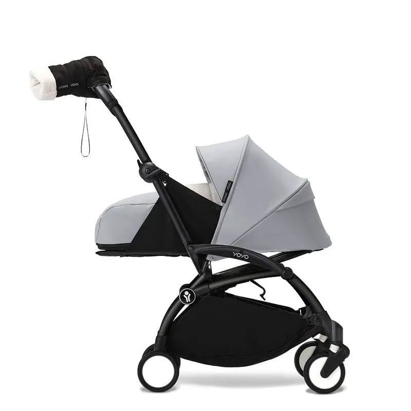 Stokke® Yoyo Mittens In Black 2