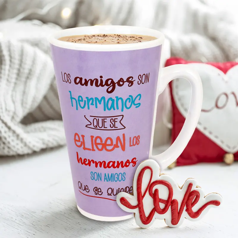 Taza De Cerámica "Los Amigos", Color Morado 2