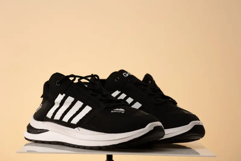 Tenis Casual Para Hombre Modelo 17H 5