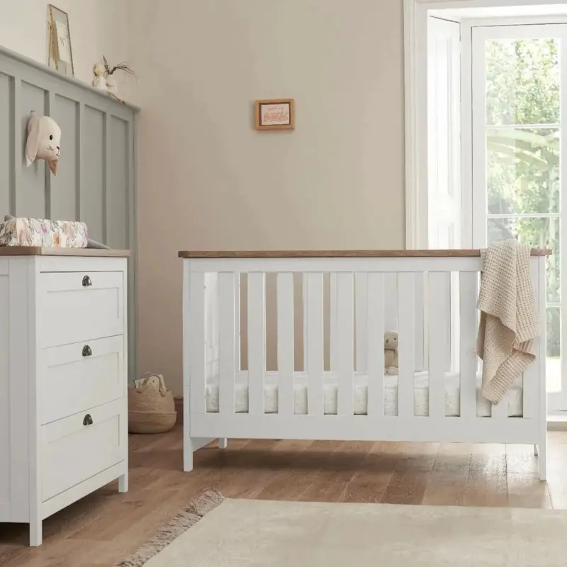 Tutti Bambini Verona 2 Pcs Room Set - White/Oak 1