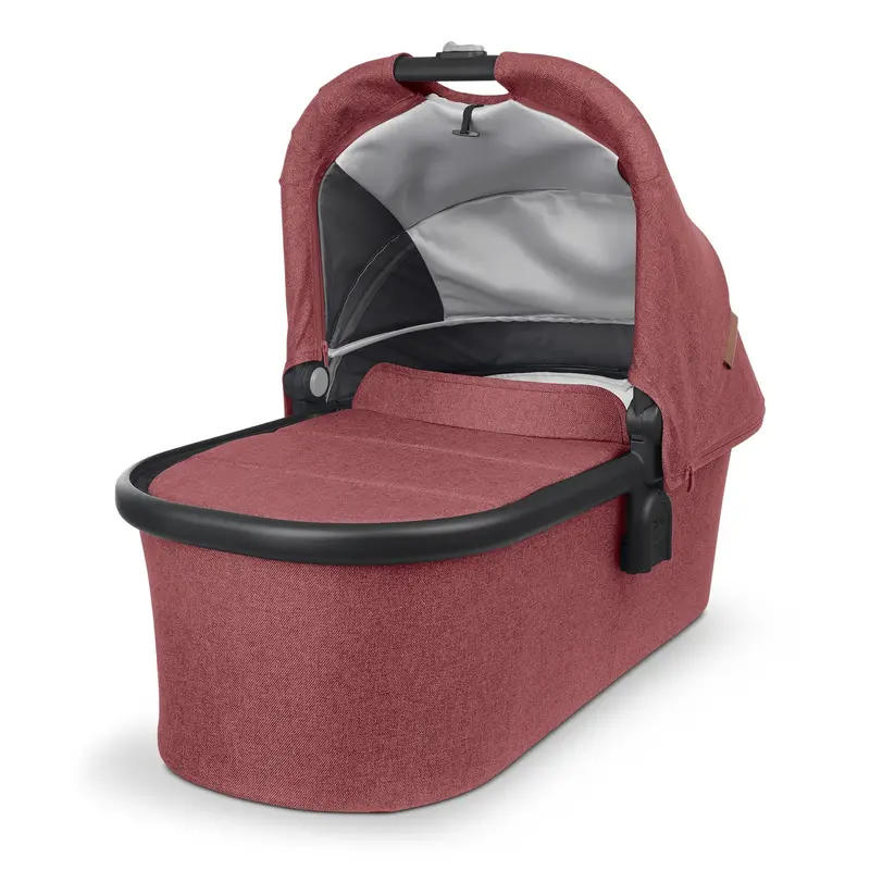 Uppababy Cruz/Vista Carrycot Lucy 1