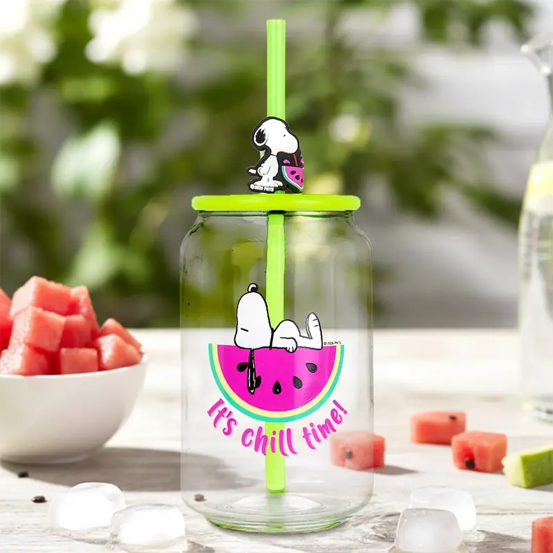Vaso De Cristal Con Tapa, Penauts, Color Verde 1
