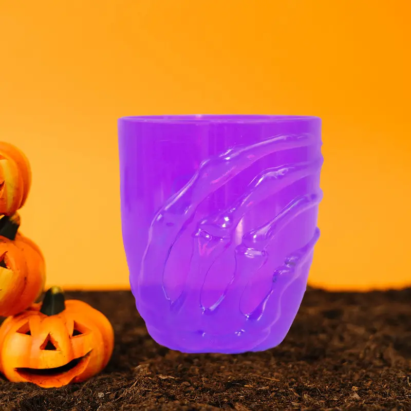 Vaso De Plástico Color Morado Con Diseño De Agarre Fantasmal 1
