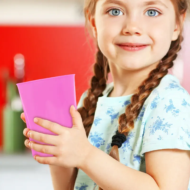 Vaso De Plástico Con Diseño De Mariposa Color Fucsia 1